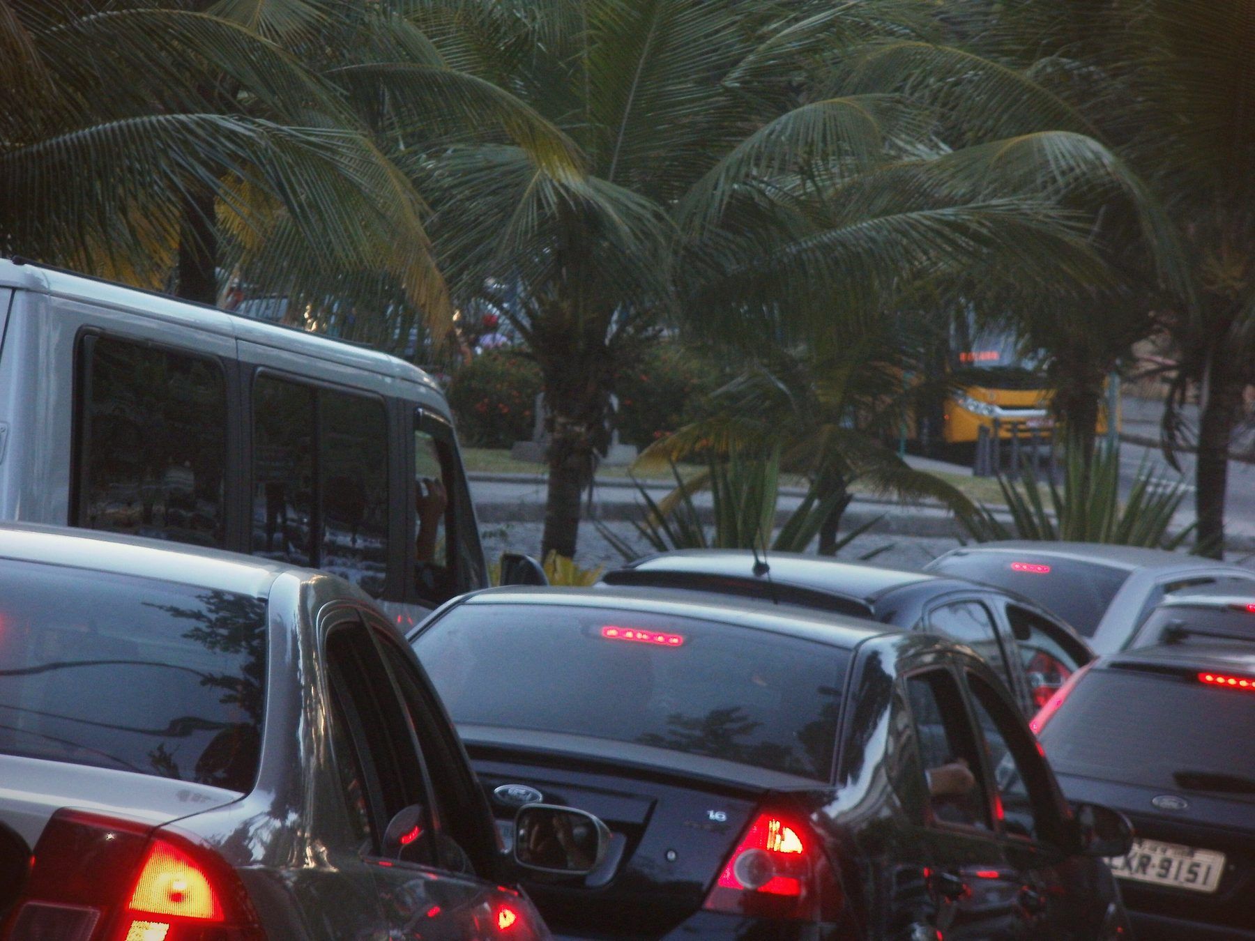 Küstenstraße Avenida Niemeyer unterhalb von Vidigal